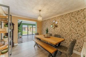 Dining Room- click for photo gallery